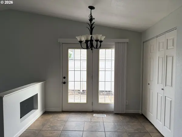 5 WESTVIEW DR, Hermiston, OR 97838