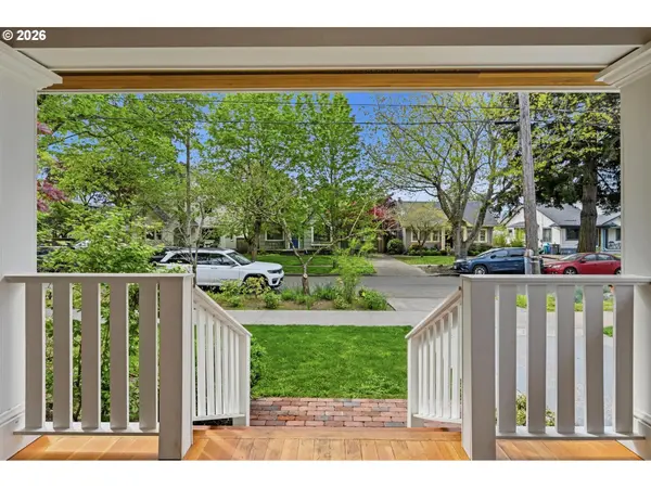 3334 NE 45TH AVE, Portland, OR 97213