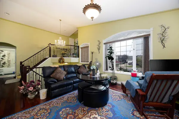 169 Fisher CRES, Fort Mcmurray, AB T9K 0B8