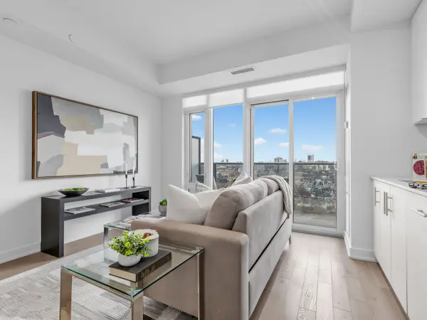 330 Richmond ST W #2508, Toronto C01, ON M5V 1X2