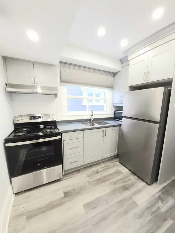 137 Glenmore RD, Toronto E02, ON M4L 3M2