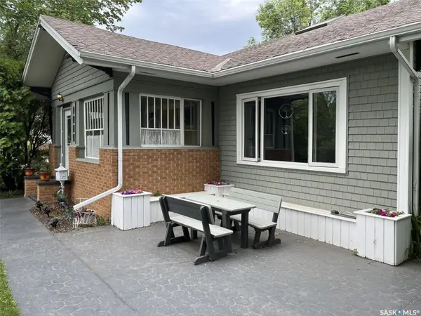 1433 2nd STREET, Estevan, SK S4A 0M5