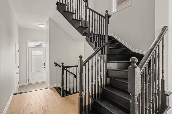 513 Catleaf ROW, Orleans - Cumberland And Area, ON K4A 5J2