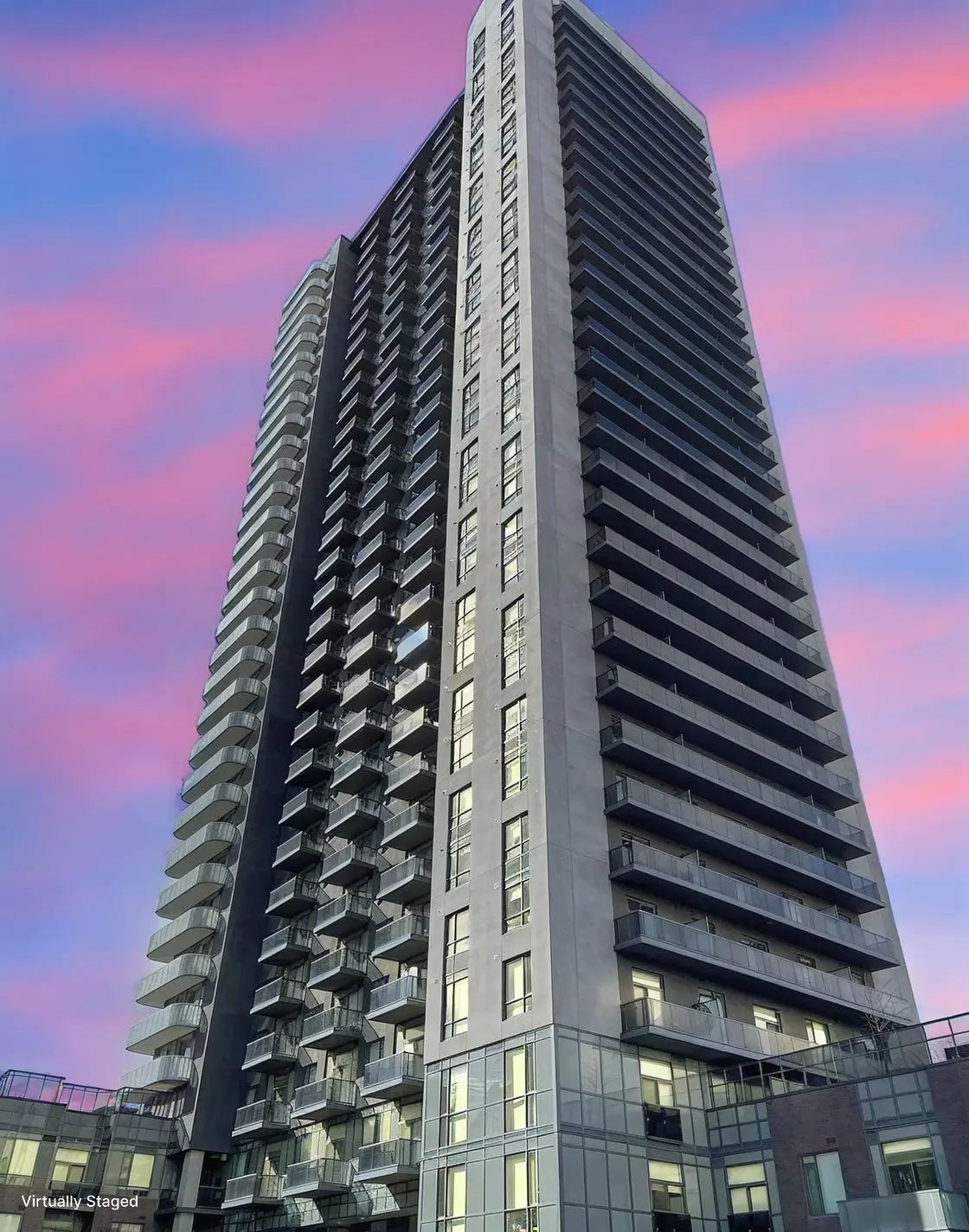 8 Nahani WAY #2808, Mississauga, ON L4Z 4J8