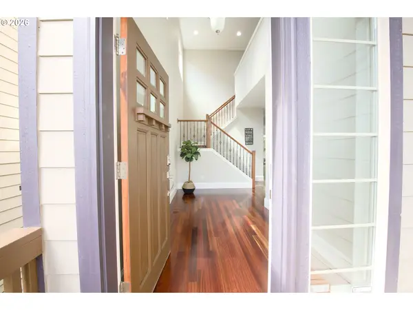 5647 NW LARK MEADOW TER, Portland, OR 97229