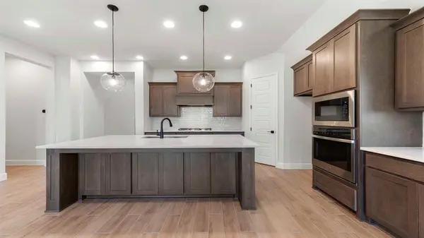 811 River Sky Road, Lavon, TX 75166