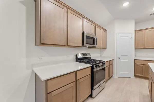 3892 Rose Hill Court, Denison, TX 75020