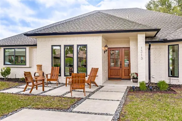 1313 Huntington Drive, Richardson, TX 75080