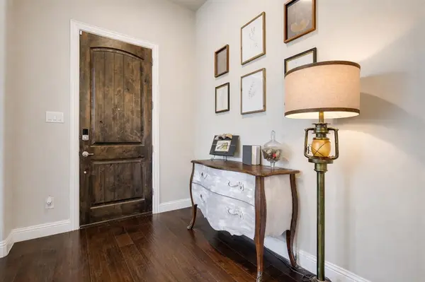 6612 Woodmere Court, Argyle, TX 76226