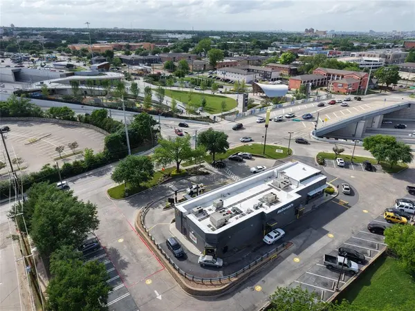 814 E 12th Street, Dallas, TX 75203