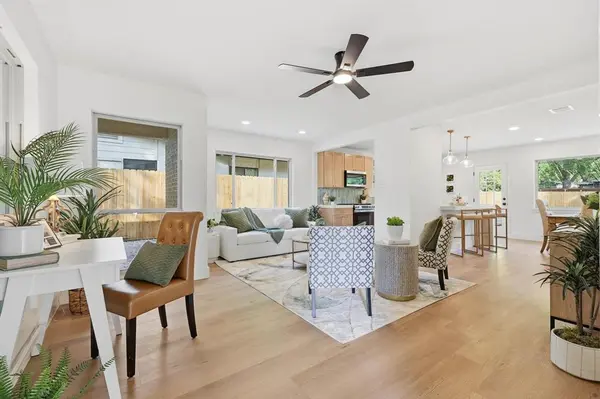 6717 Pimlico Drive, Dallas, TX 75214