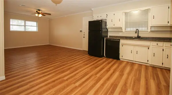 5301 Wooten Drive, Fort Worth, TX 76133