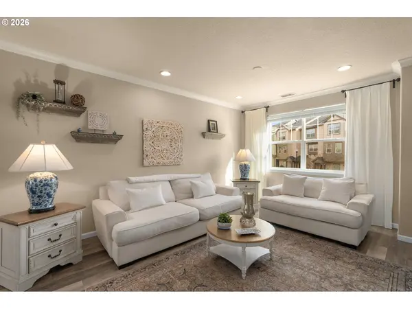 10999 SW SAGE TER, Portland, OR 97223