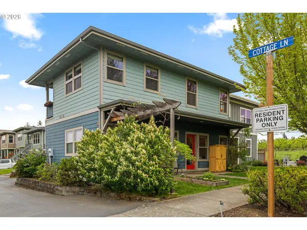 1229 29TH ST, Hood River, OR 97031