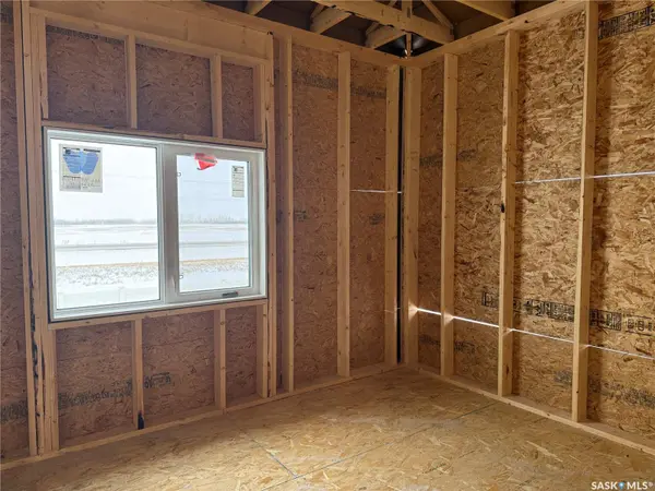 812 Ballesteros CRESCENT, Warman, SK S0K 4S4