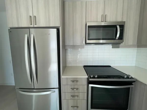 8 Nahani WAY #2808, Mississauga, ON L4Z 4J8