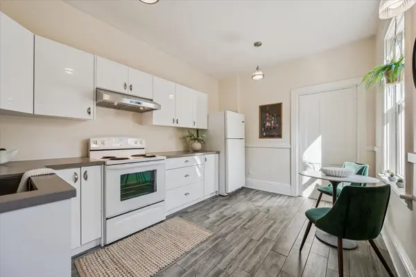 125 Paisley ST, Guelph, ON N1H 2N9