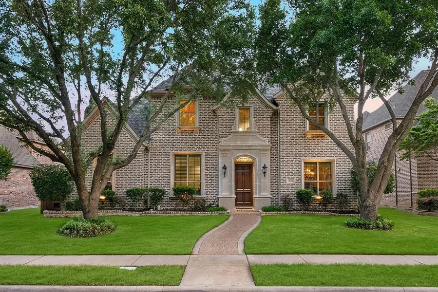 4389 Siena Drive, Frisco, TX 75033