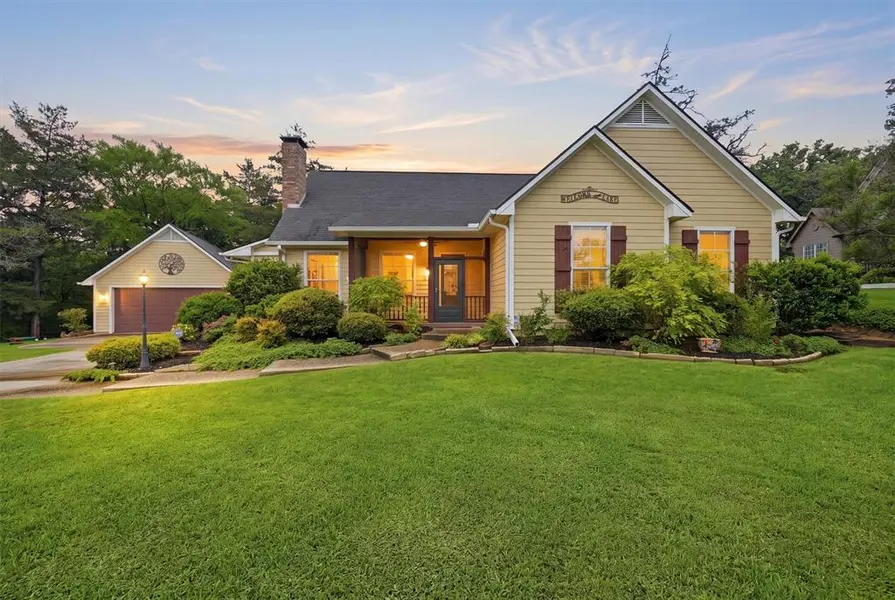 621 Kiowa Drive E, Lake Kiowa, TX 76240