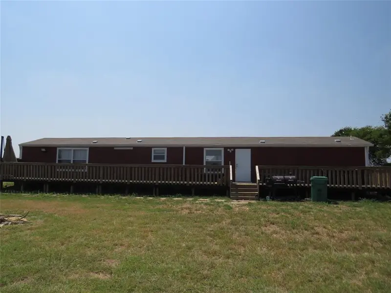 2191 Crockett Street, Sanger, TX 76266