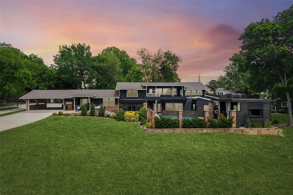 1303 S Alamo Road, Rockwall, TX 75087