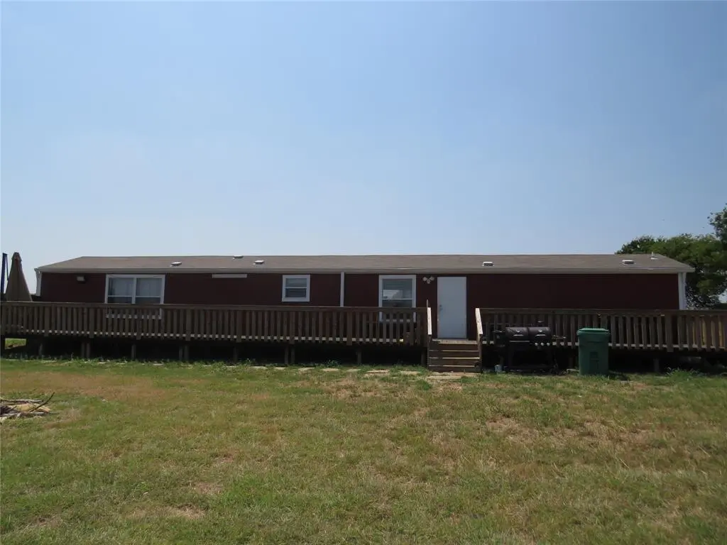 2191 Crockett Street, Sanger, TX 76266