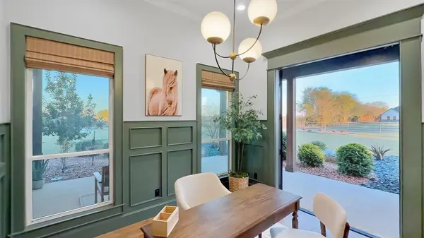 122 Ozro Road, Maypearl, TX 76084