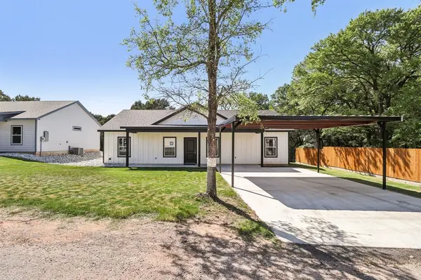 9316 Apache Trail, Rio Vista, TX 76093