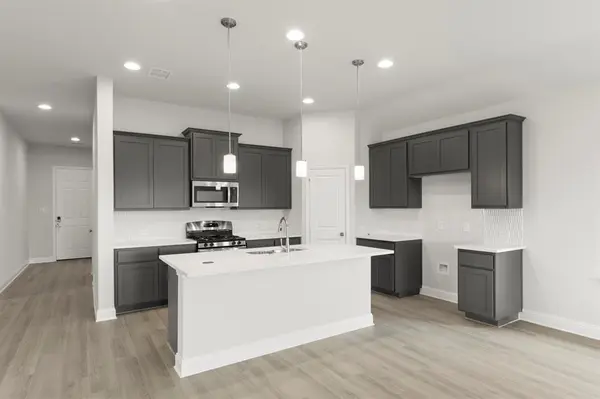 1208 Redcoat Drive, Forney, TX 75126