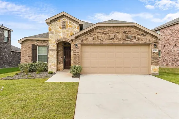 2062 Pleasant Knoll Circle, Forney, TX 75126