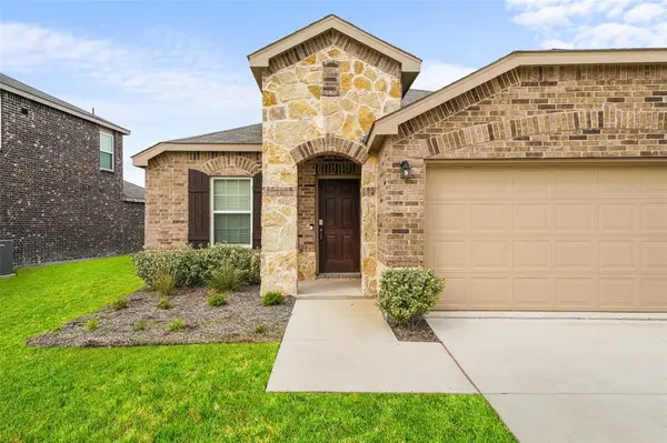 2062 Pleasant Knoll Circle, Forney, TX 75126