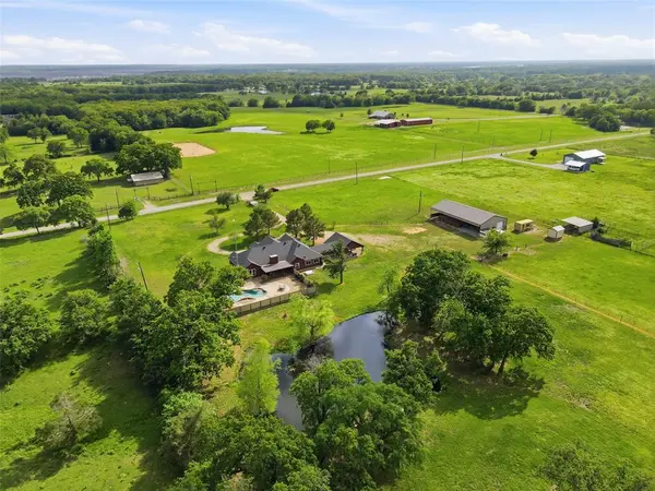 4490 County Road 2615, Bonham, TX 75418