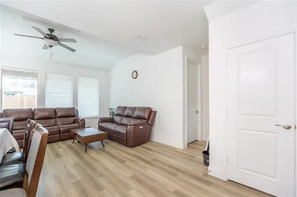 2340 Willow Garden Drive, Little Elm, TX 75068