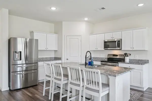 770 Yorkshire Drive, Lavon, TX 75166