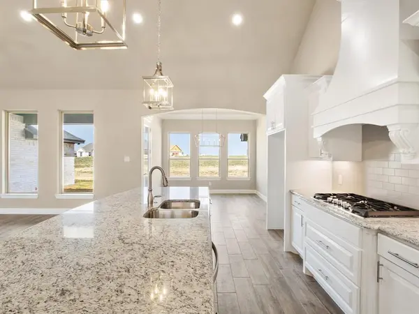 9508 Ocelot Court, Godley, TX 76044