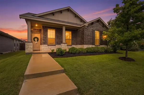 2820 Bursera Lane, Fort Worth, TX 76108