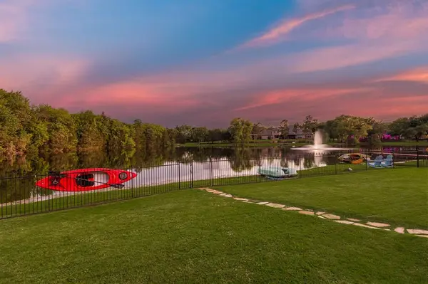 604 Willow Springs Drive, Heath, TX 75032