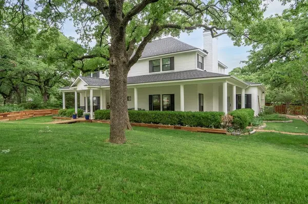 105 High Oak Drive, Double Oak, TX 75077