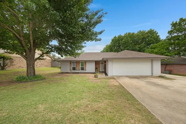 2522 Quail Ridge Drive, Denton, TX 76209