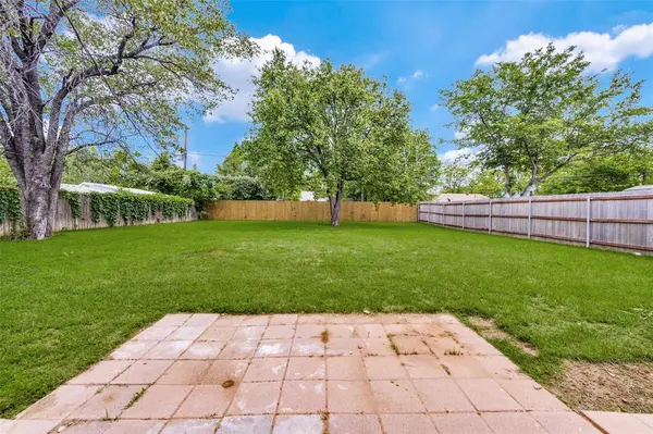 5901 Myers Road, Arlington, TX 76017