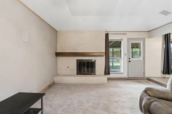 7016 Briardale Drive, North Richland Hills, TX 76182