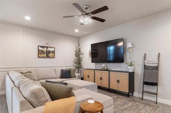 196 Tanager Drive, Rhome, TX 76078