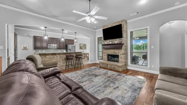 101 Whitetail Drive, Willow Park, TX 76008