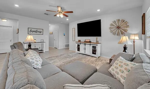 11108 Beckon Falls, Waco, TX 76708