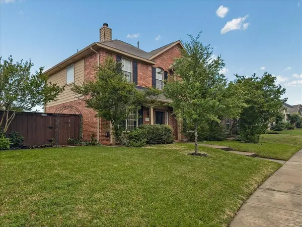 1805 Arbor Creek Drive, Garland, TX 75040