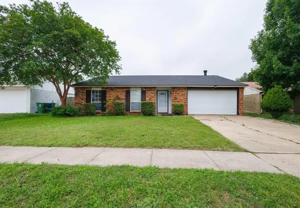 5208 Knox Drive, The Colony, TX 75056