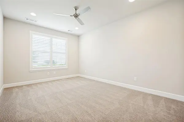 9820 Ironwood Drive, Denton, TX 76207