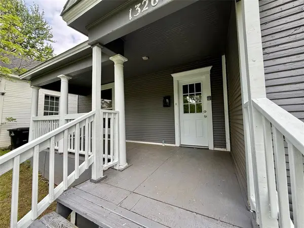 1326 W Sears Street, Denison, TX 75020