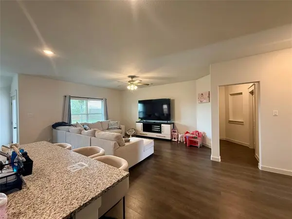 1750 Gleasondale Place, Forney, TX 75126