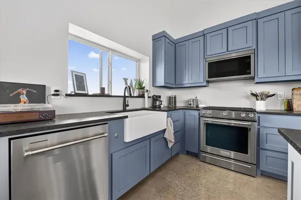 9082 Wolfe Run, Ponder, TX 76259